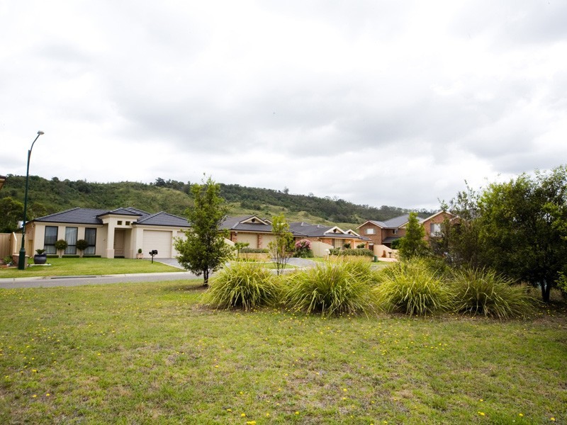 8 Ayrshire Gardens, Picton NSW 2571