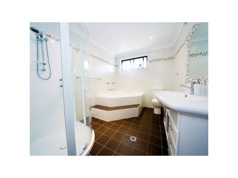 11 Haddon Place, Picton NSW 2571