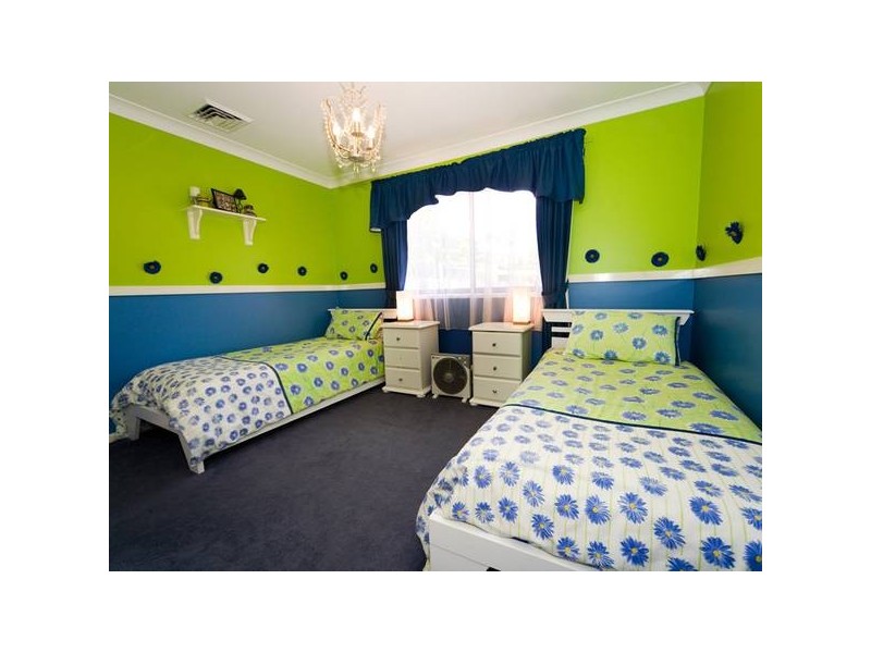 11 Haddon Place, Picton NSW 2571