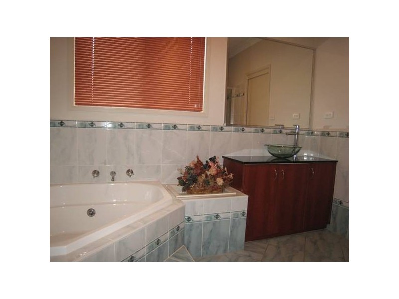 12 Eurelia Road, Buxton NSW 2571