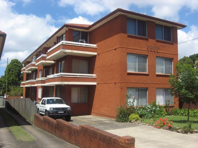 8/4 Julia Street, Ashfield NSW 2131