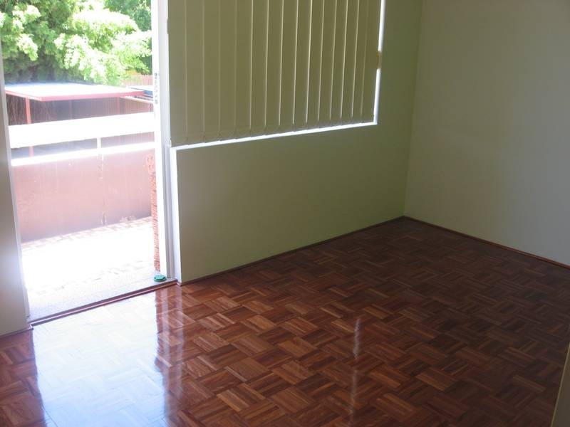 8/4 Julia Street, Ashfield NSW 2131