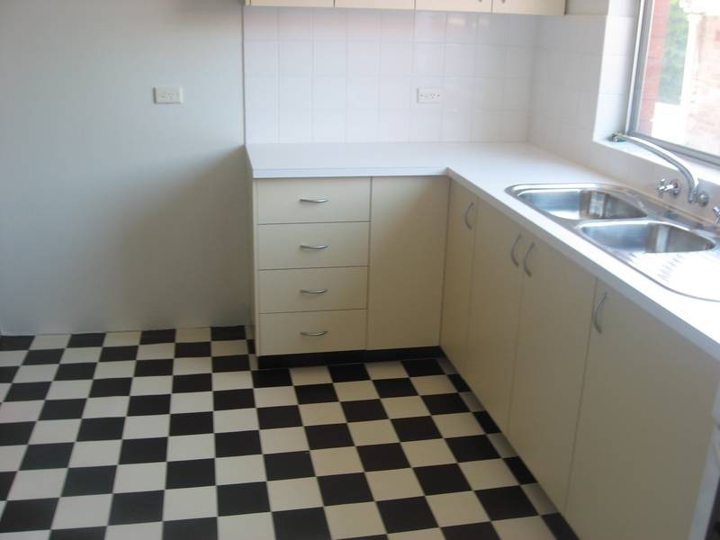 8/4 Julia Street, Ashfield NSW 2131