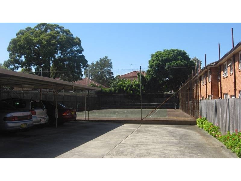 11/164 Croydon Ave, Croydon Park NSW 2133