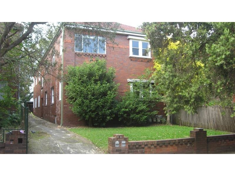 2/11 The Avenue, Ashfield NSW 2131