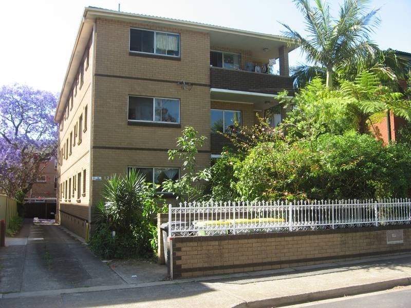 1/122 Bland Street, Ashfield NSW 2131