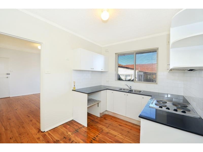 2/29 Dunmore Street, Croydon Park NSW 2133