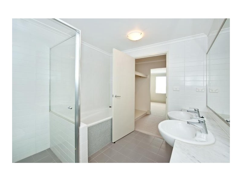 72/25 Market Street (Mulberry Hill Building), Breakfast Point NSW 2137