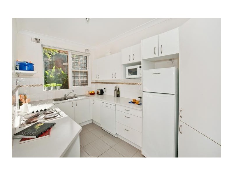 1/4 Loftus Street, Ashfield NSW 2131