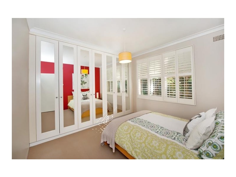1/4 Loftus Street, Ashfield NSW 2131