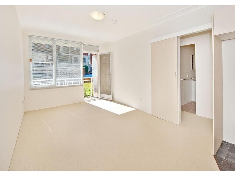 2/34 Elizabeth Street, Ashfield NSW 2131