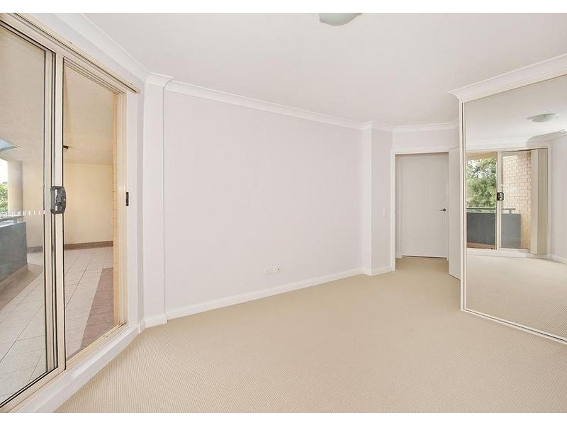 25/98 Chandos Street, Ashfield NSW 2131
