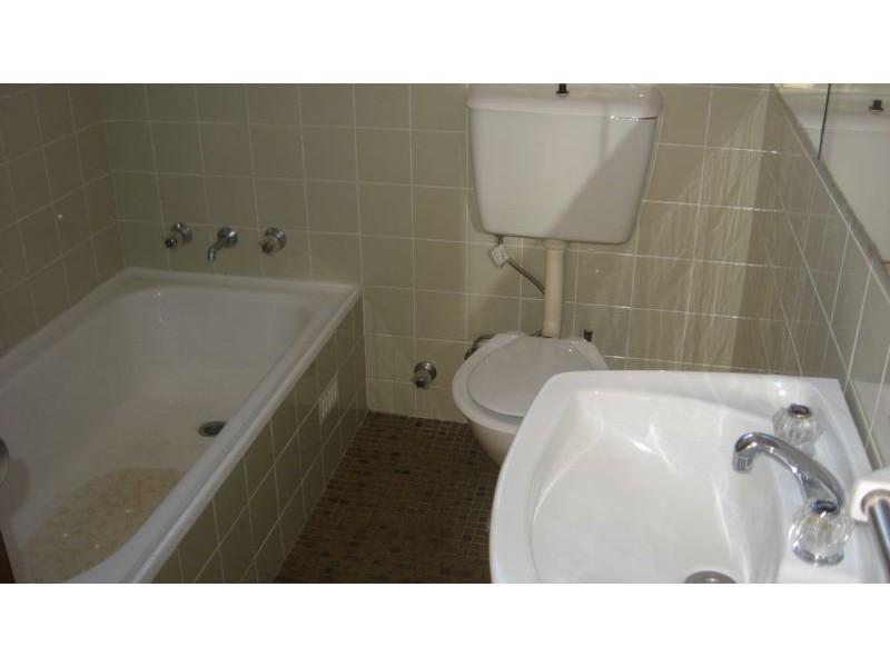 4/2 Margaret Street, Ashfield NSW 2131