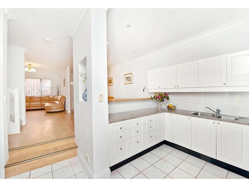 8/32-34 Cecil Street, Ashfield NSW 2131