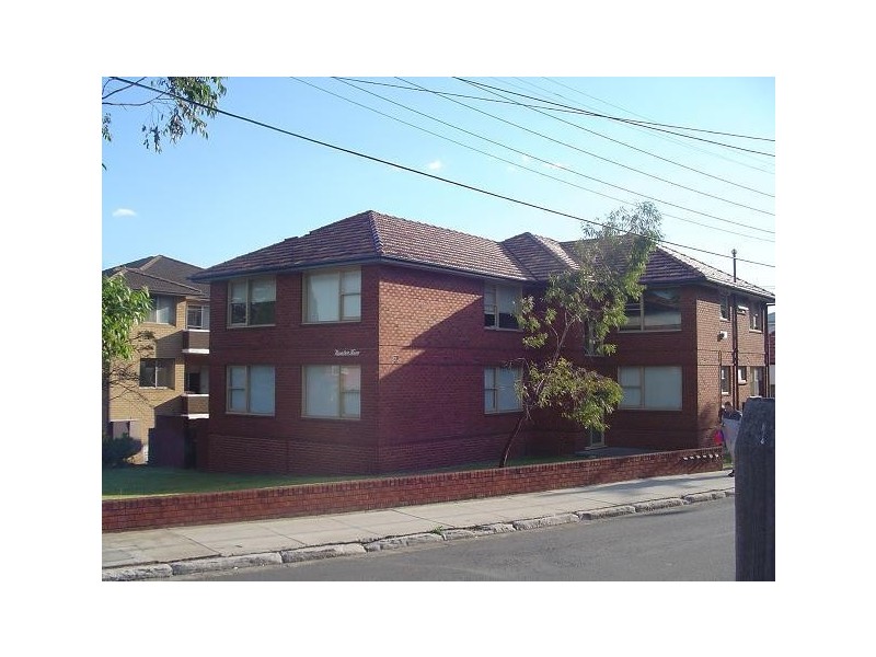 2/3 Queen Street, Ashfield NSW 2131