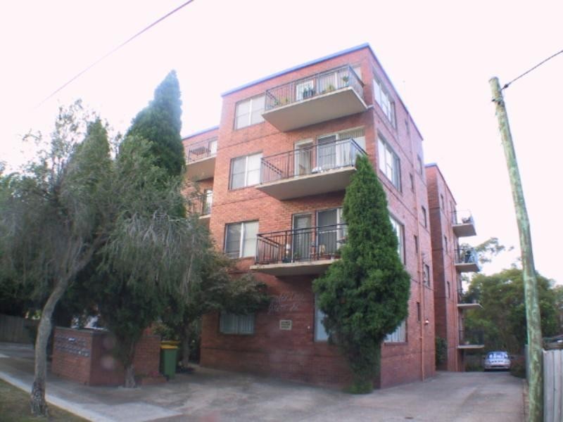 14/1 Gower Street, Summer Hill NSW 2130