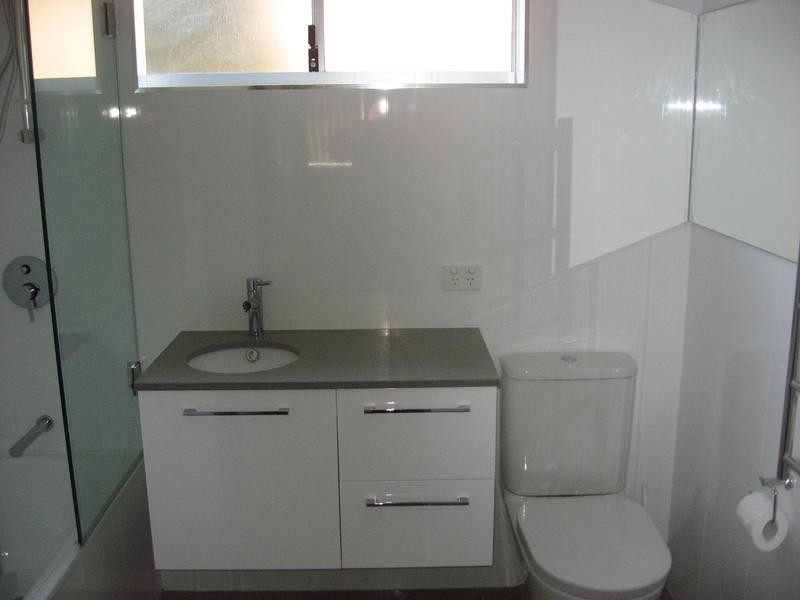 2/2 Benalla Ave, Ashfield NSW 2131