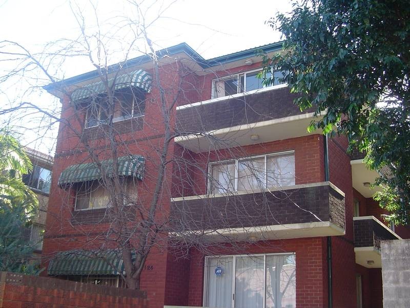 1/124 Bland Street, Ashfield NSW 2131