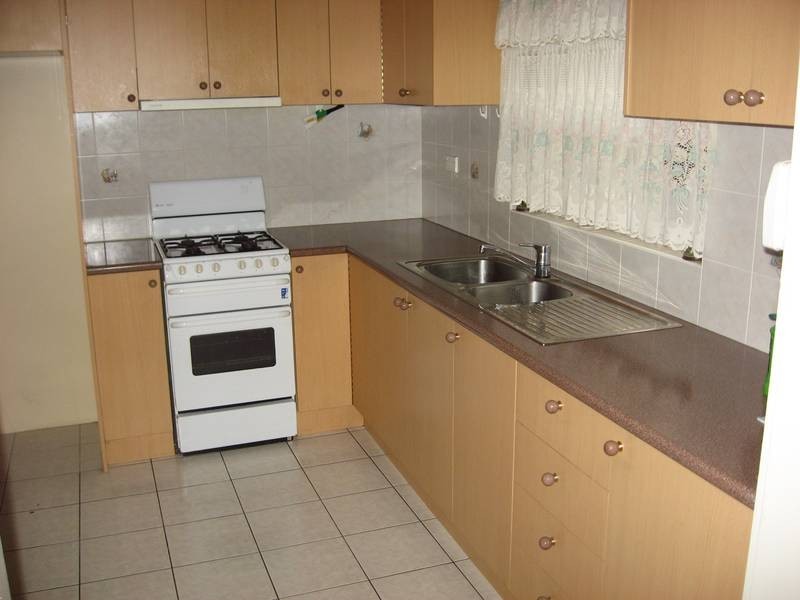 10 Willunga Ave, Earlwood NSW 2206