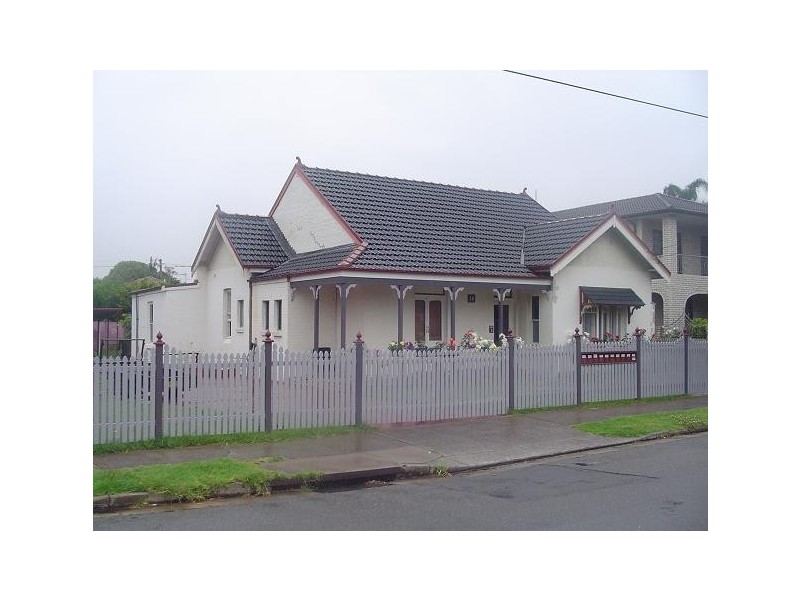 8/18 Young Street, Croydon NSW 2132