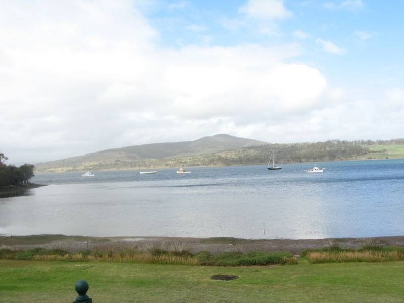 99 Arthur Highway, Dunalley TAS 7177