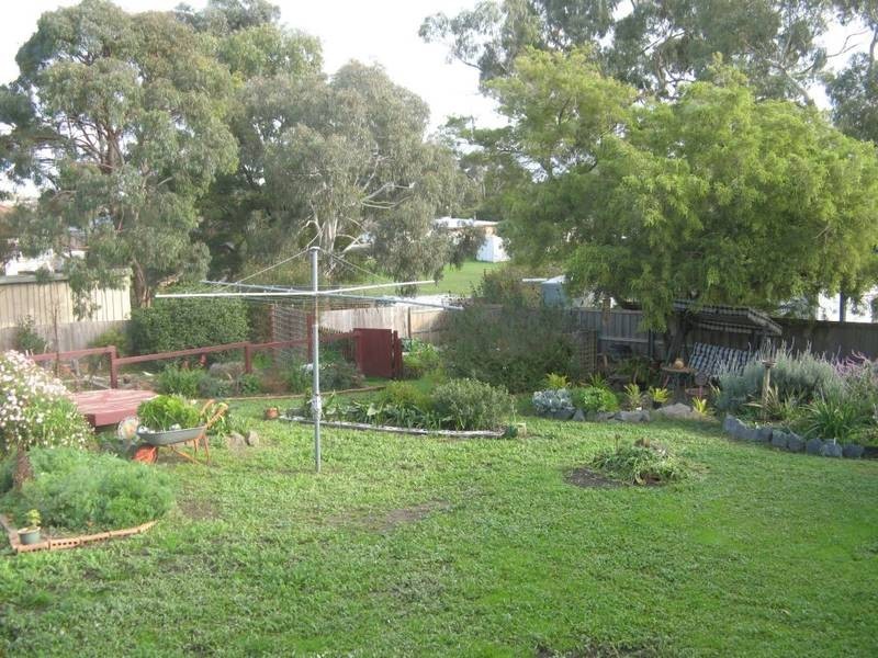 10 Fifth Avenue, Dodges Ferry TAS 7173