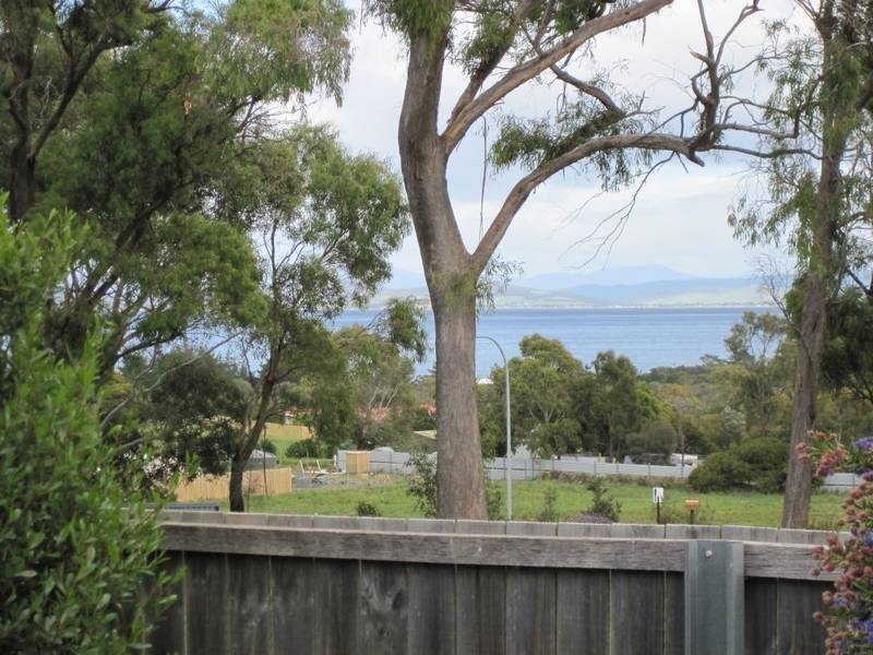 4 Clover Court, Carlton TAS 7173