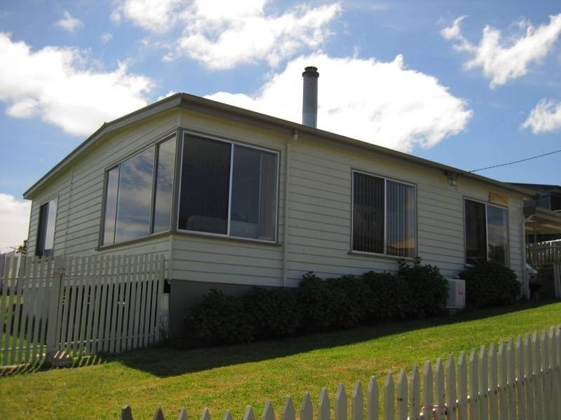 11 View Street, Midway Point TAS 7171