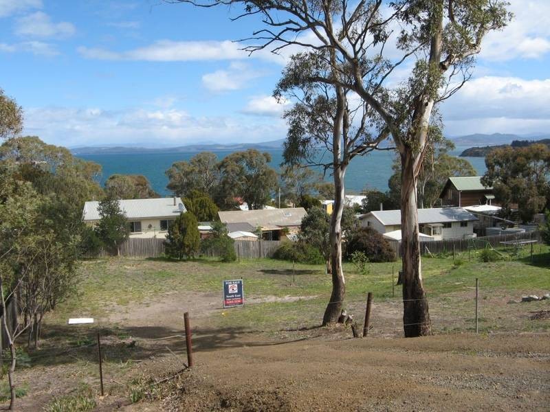 605-607 Primrose Sands Road, Primrose Sands TAS 7173