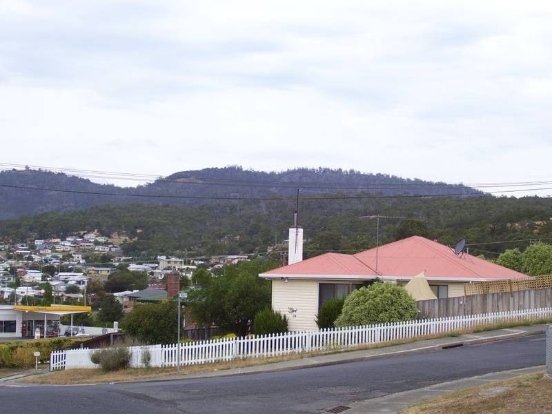 34 Waratah Road, Risdon Vale TAS 7016