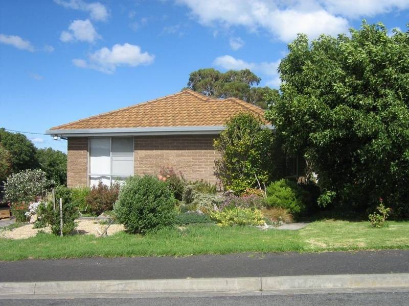 31 Fenton Street, Midway Point TAS 7171