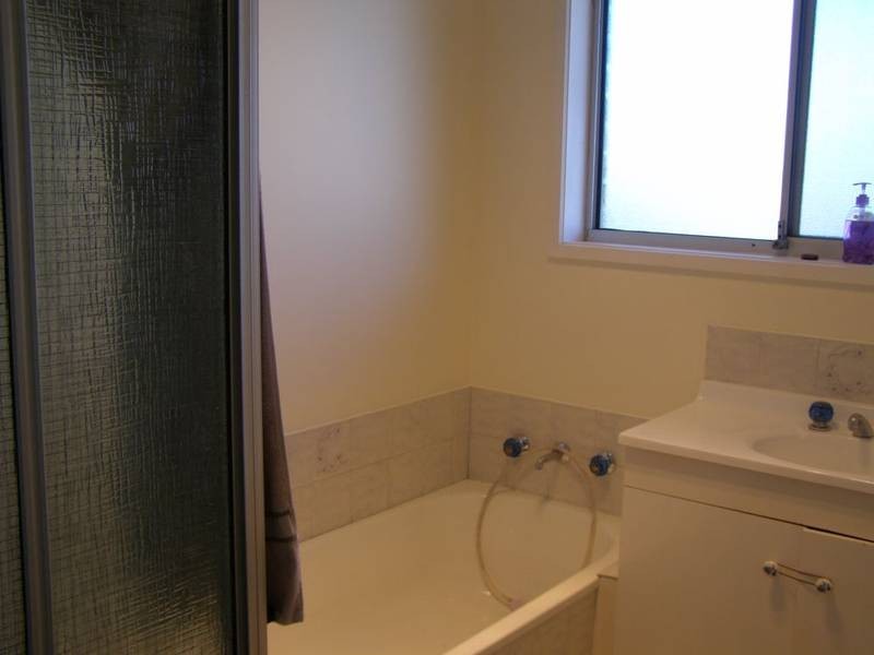 12 Tollard Court, Rokeby TAS 7019