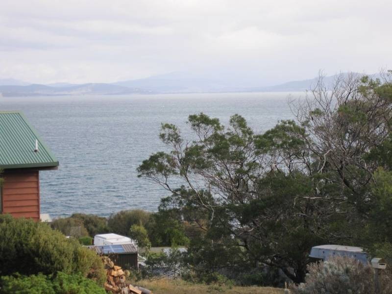 28 Robinia Street, Primrose Sands TAS 7173