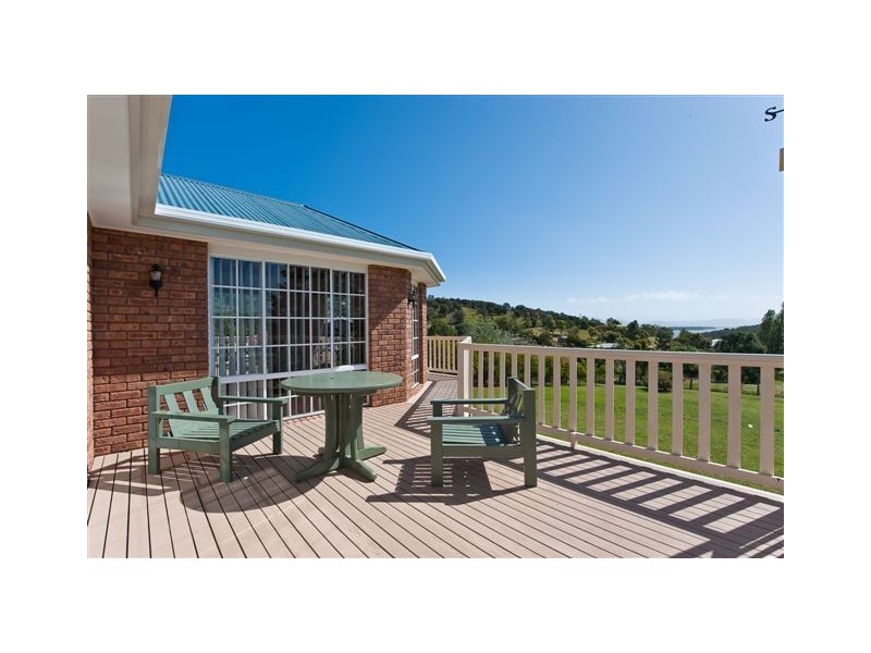 11 Wards Avenue, Lewisham TAS 7173