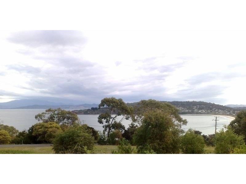 3 Elm Street, Primrose Sands TAS 7173