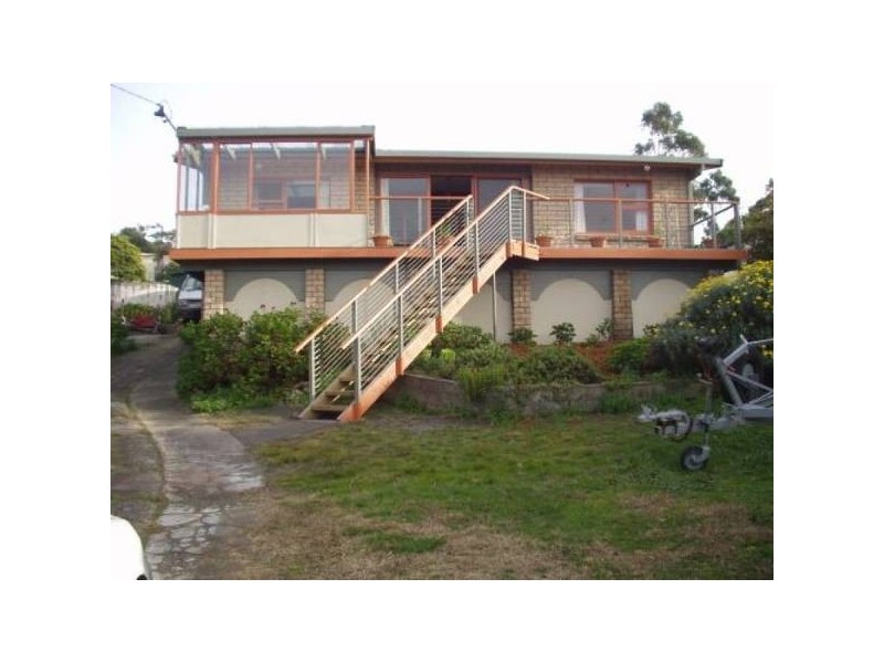 102-104 Linden Road, Primrose Sands TAS 7173