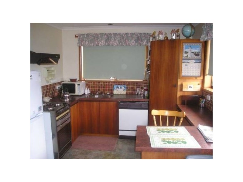 21 First Avenue, Midway Point TAS 7171