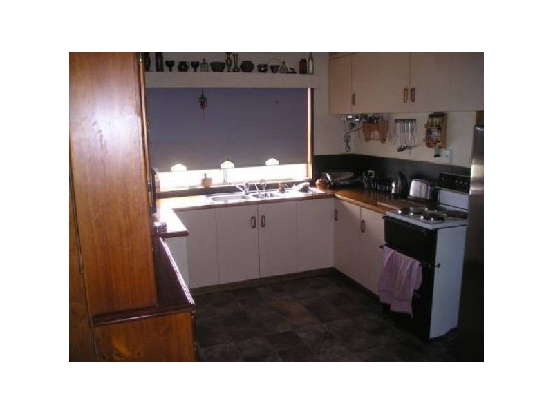 7 Oak Street, Primrose Sands TAS 7173