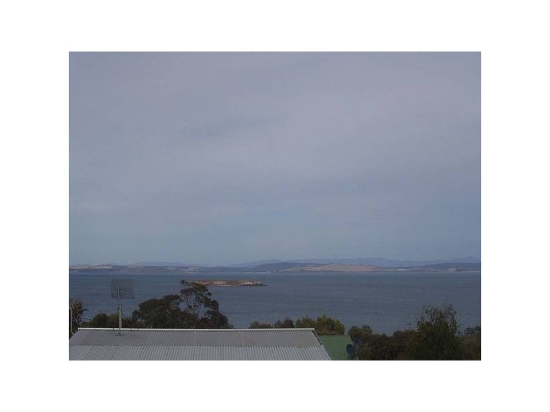 14 Rowan Avenue, Primrose Sands TAS 7173