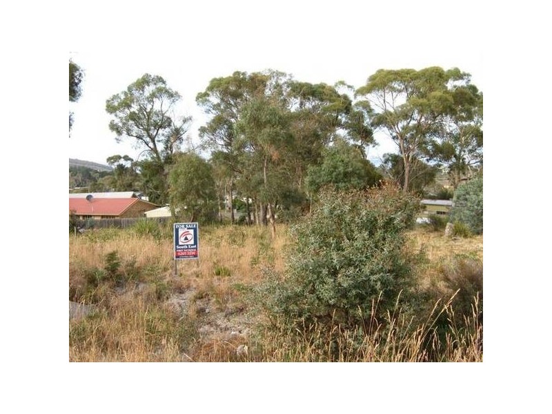 6 Luke Avenue, Carlton TAS 7173