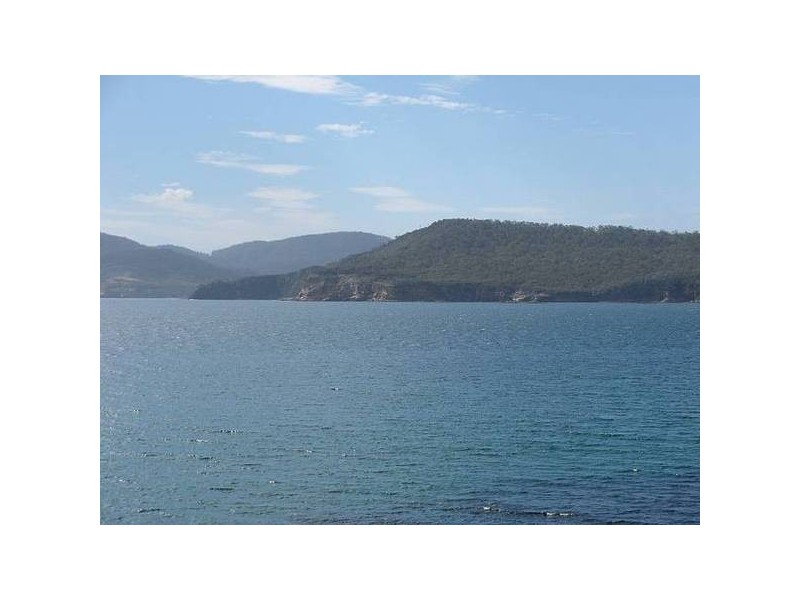 11 White Beach Road, White Beach TAS 7184
