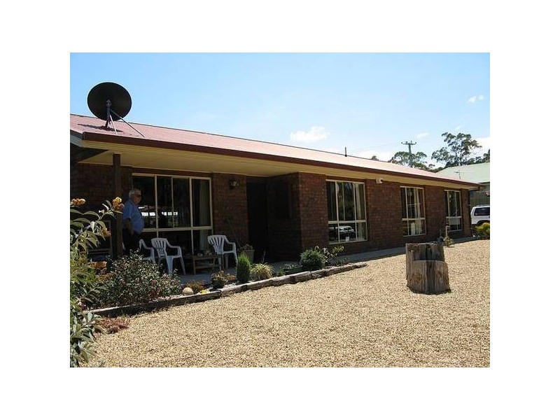4 Rantons Road, Dodges Ferry TAS 7173