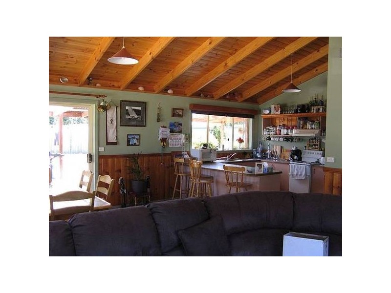 4 Rantons Road, Dodges Ferry TAS 7173