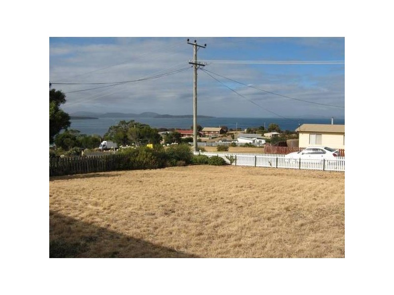 84 Grevillea Street, Primrose Sands TAS 7173