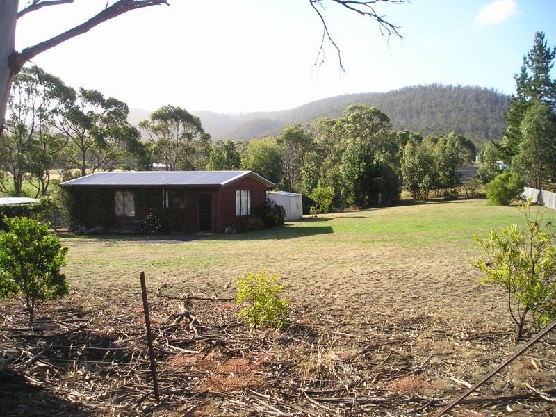 16 Church Street, Dunalley TAS 7177