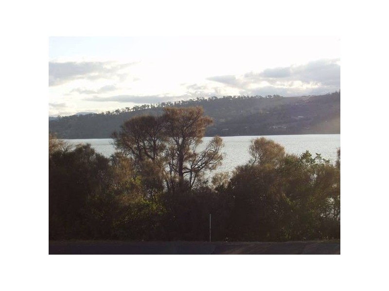 53 Reynolds Road, Midway Point TAS 7171