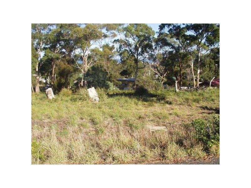 4 Luke Street, Carlton TAS 7173