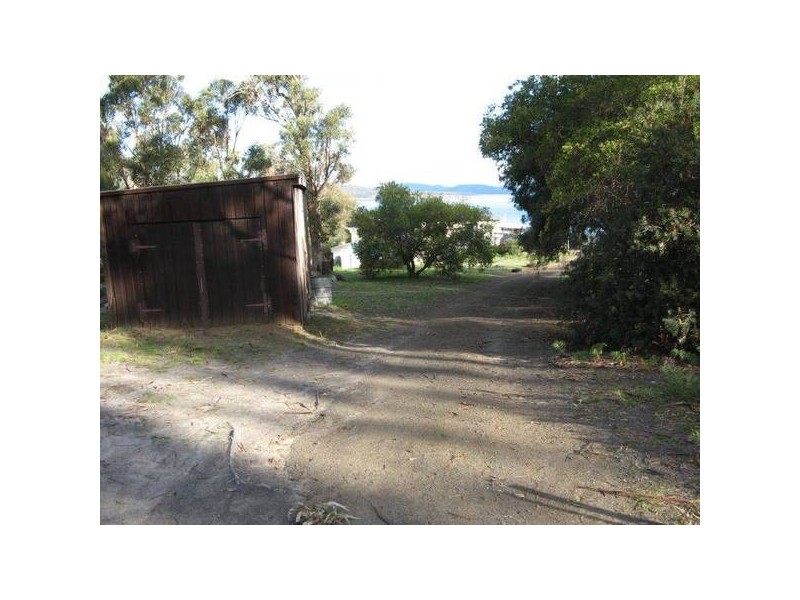 16 Boobyalla Street, Primrose Sands TAS 7173