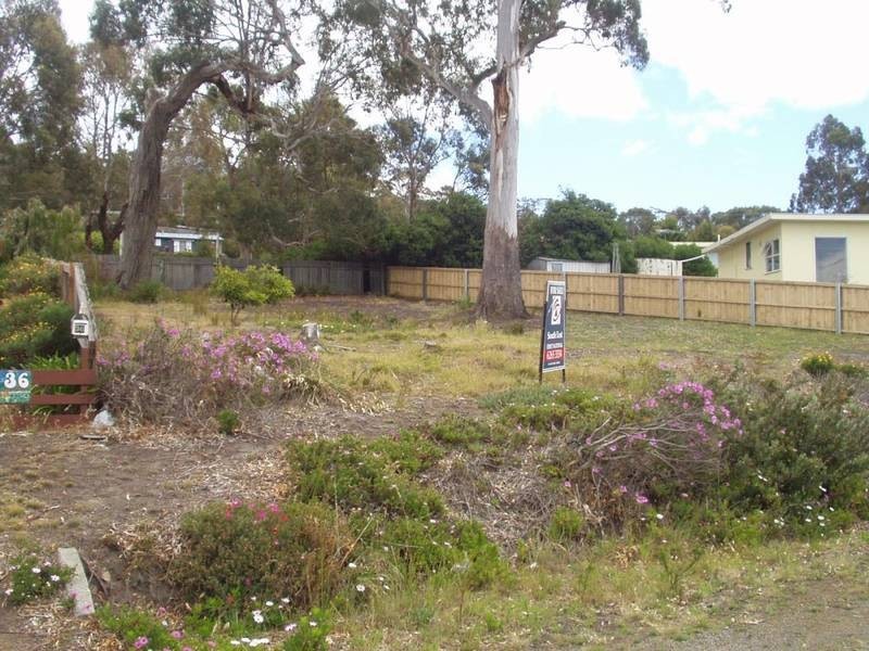 38 Carlton Bluff Road, Primrose Sands TAS 7173