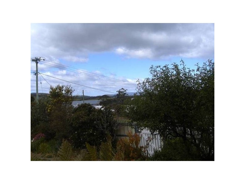 88 Arthur Highway, Dunalley TAS 7177